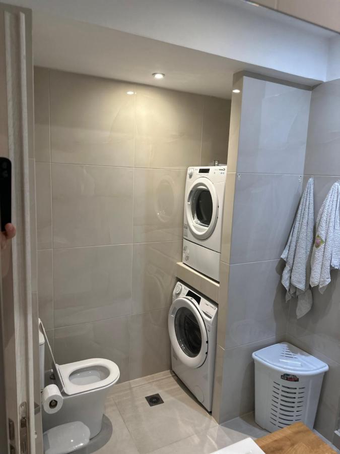 A&A Apartment Piræus Eksteriør billede